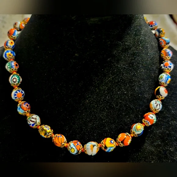 Vintage Venetian Murano Glass Millefiori Beaded Necklace - Picture 5 of 6